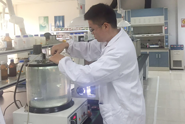 鋁板清洗應用保碳氫清洗劑案例